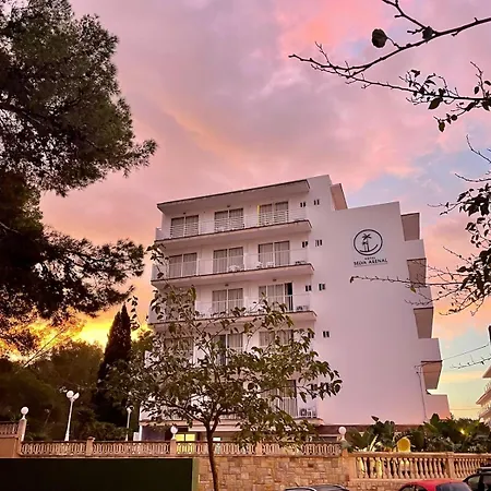 Ξενοδοχείο Selva Arenal 2*